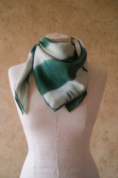 Large silk scarf with GAUDE patterns